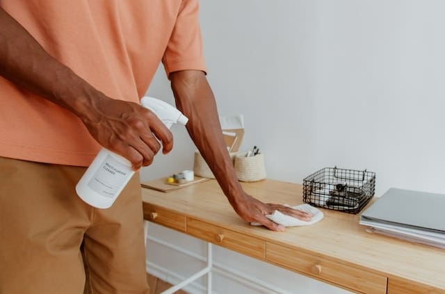 regular office cleaning service