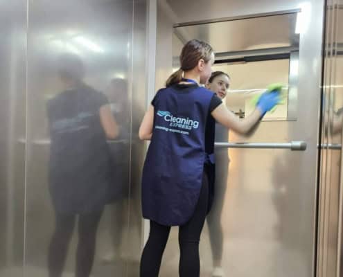 retail cleaning services